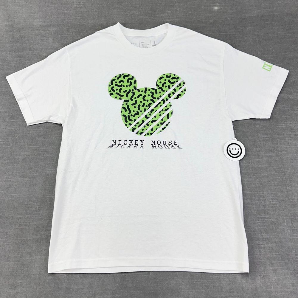 Disney Neff T-Shirt Mickey Mouse Mens L White Green Leopard Short Sleeve NWT